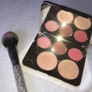 Jaclyn Hill X Becca palette